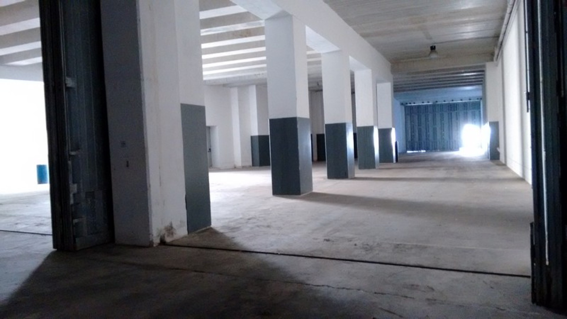 Massive 2850 square metre Warehouse for Rent/sale in Handaq Qormi