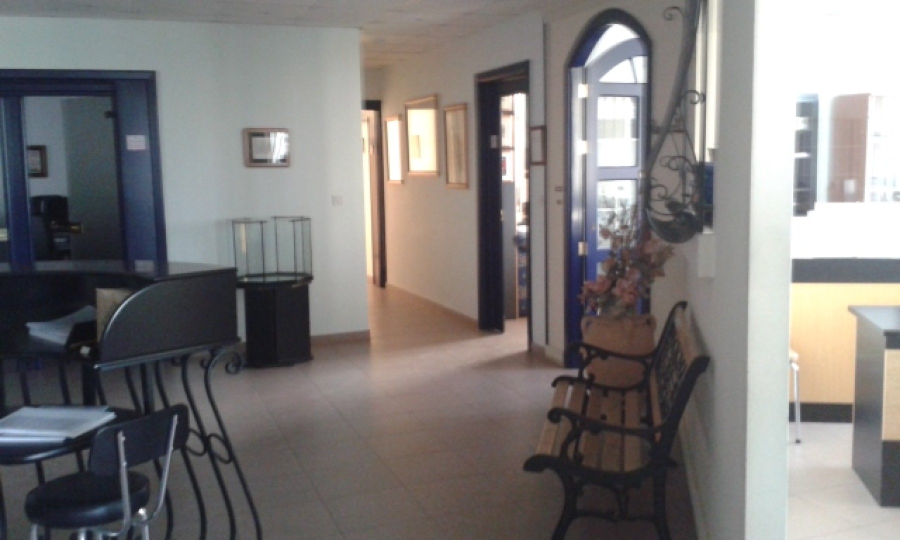 Zabbar office for rent