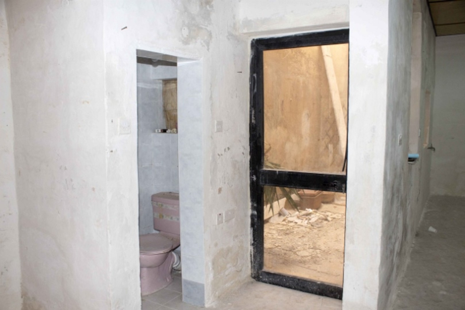 Commercial property to let in Ghaxaq
