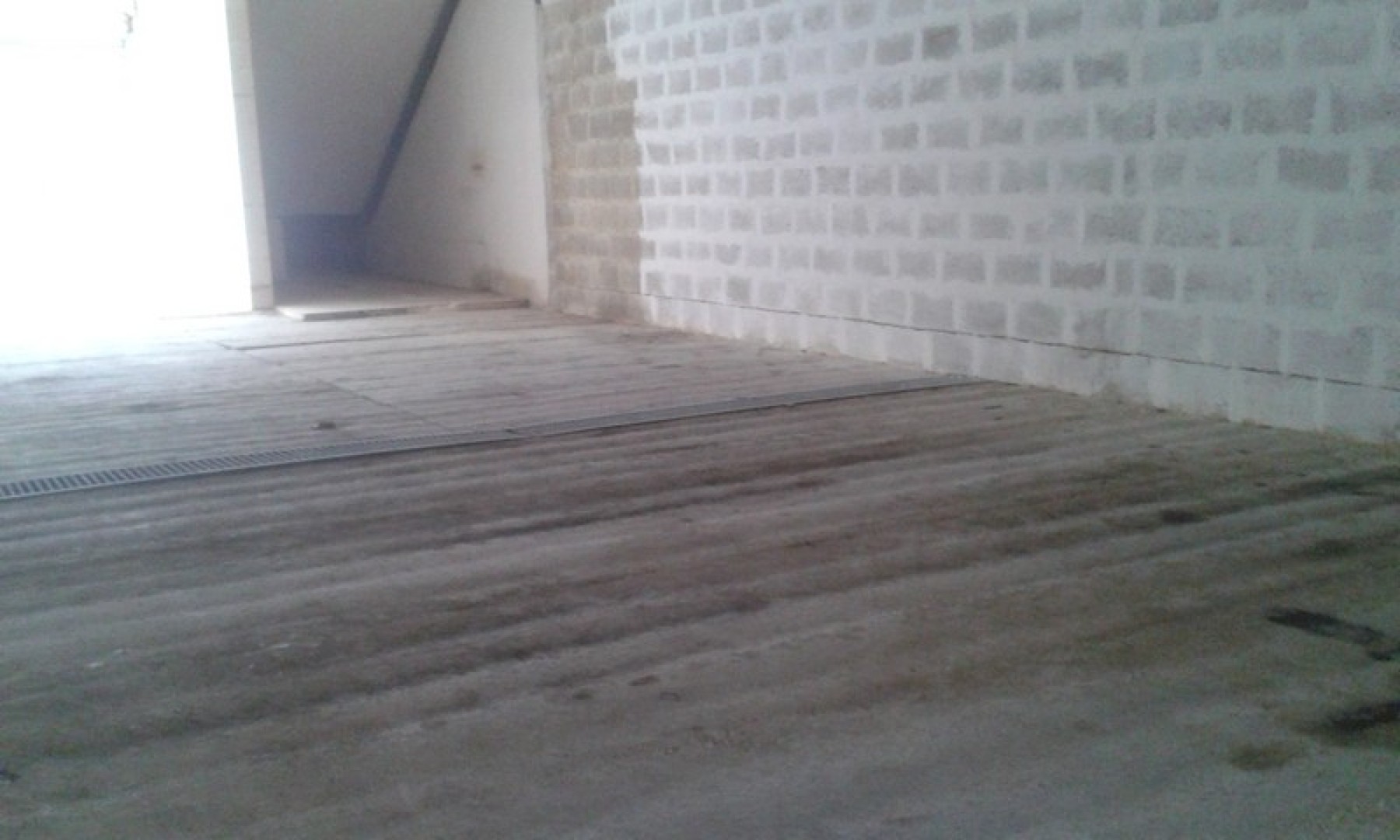Showroom/Clinic/Shop/Retail Spaces for Rent in Zebbug