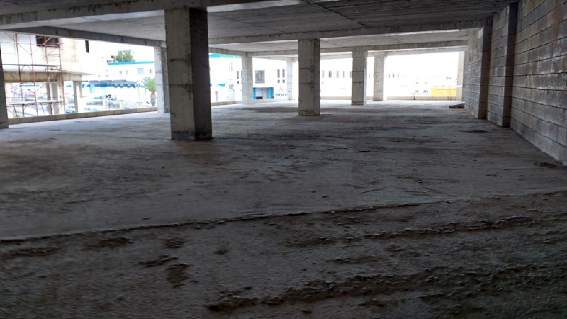 Showroom or Office Block Close to Lidl in Qormi approx 4000 square metres for sale/to let