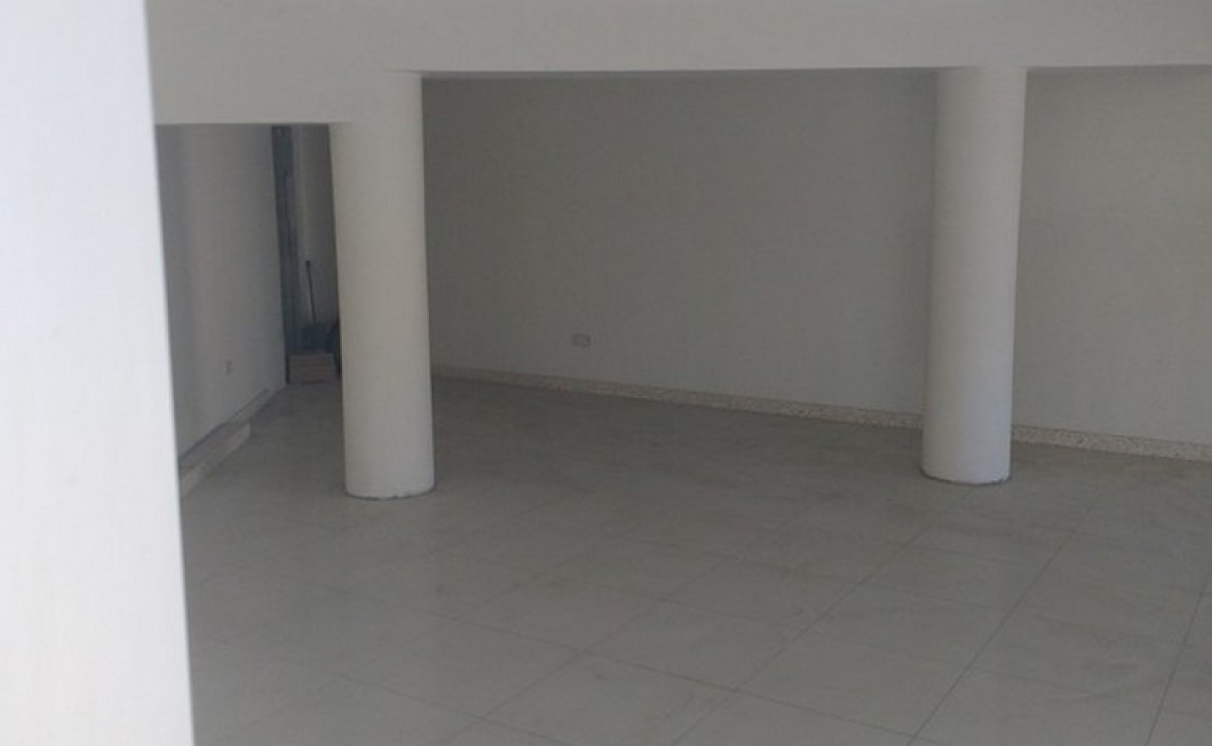 Commercial Property Malta: Shops or Offices to let in Mellieha