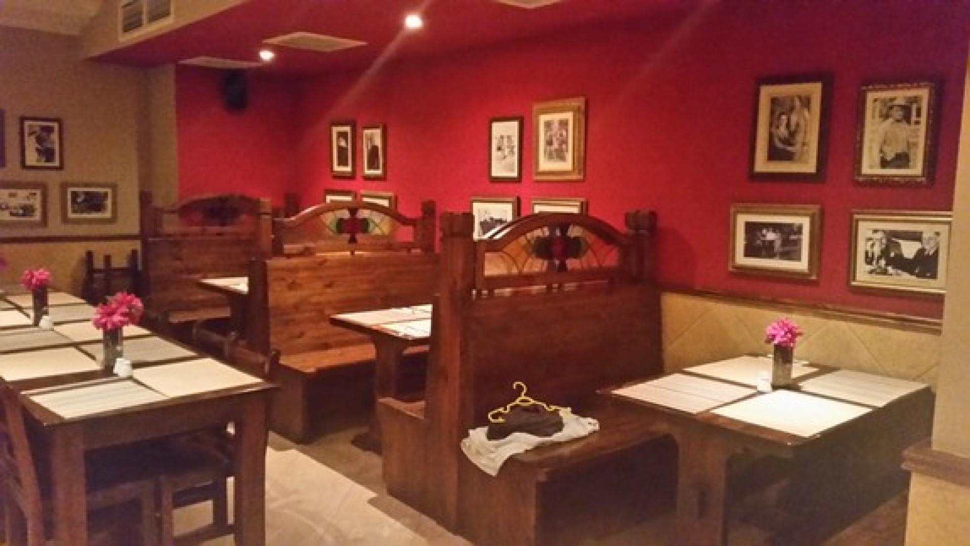 Gozo Real Estate: Fully Equipped Restaurant and Bar in the center of Nadur