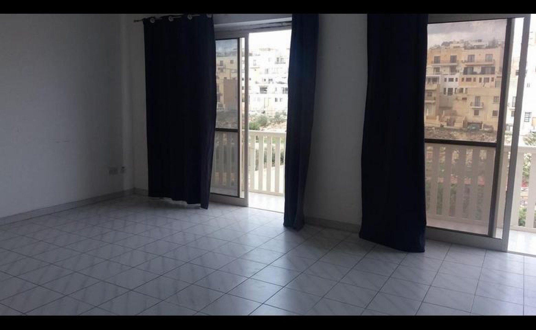 Unfurnished 3 bedroom Maisonette in St Julians with terrace and country views for rent and garage