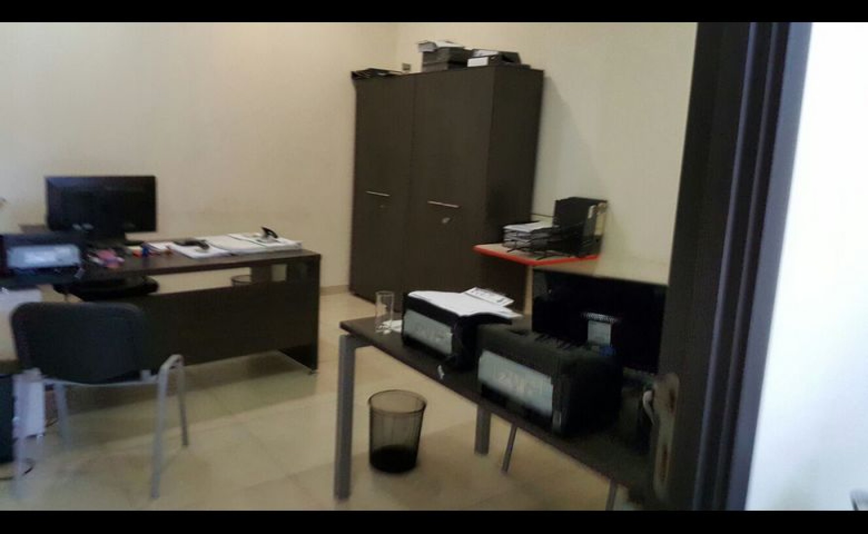 Office / Shop to let Malta: 600sqm showroom for rent in Zebbug