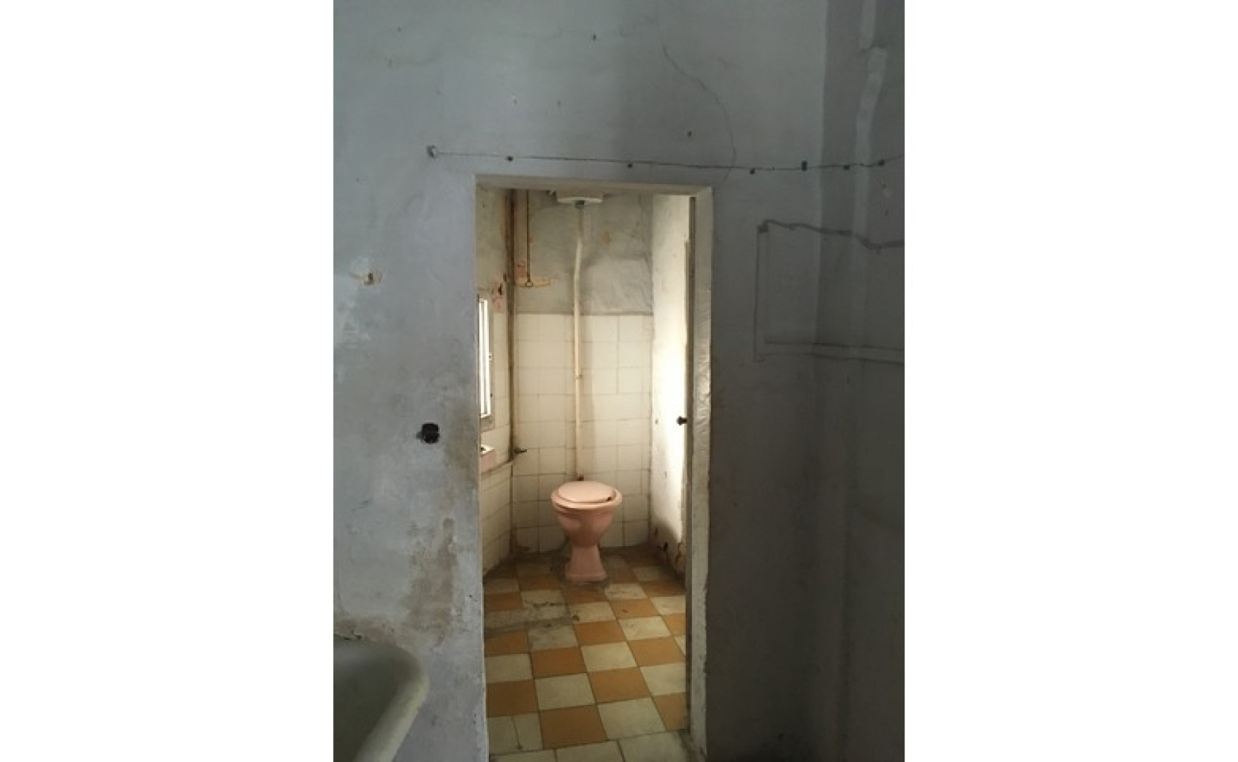 Real estate Malta: Unconverted Townhouse For SALE with 4 bedrooms and Roof Terrace with Seaviews