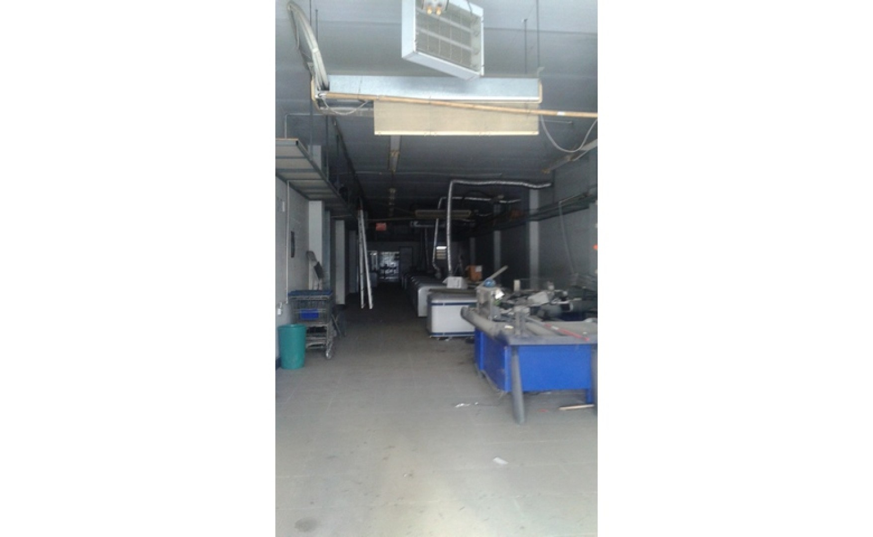 Shop to let in Malta: St Paul's Bay 233 sqm premises for rent