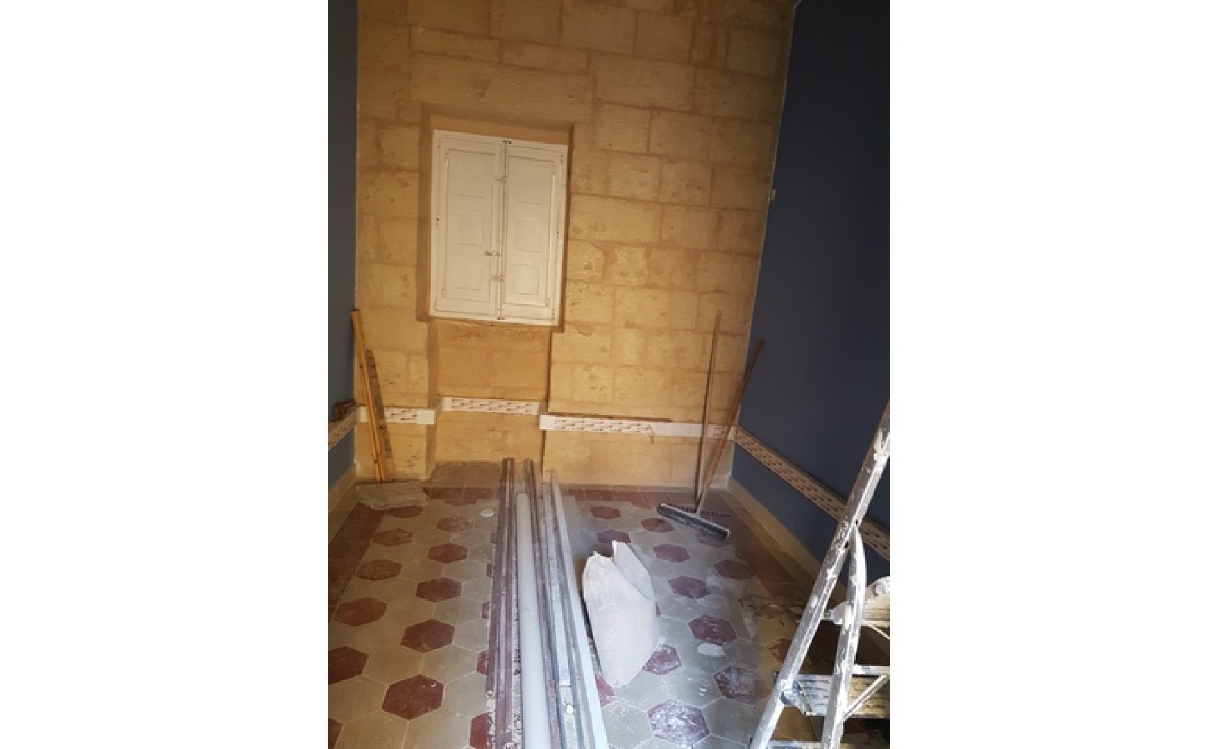 Offices for rent in Malta: 150sqm property for rent in B'bugia