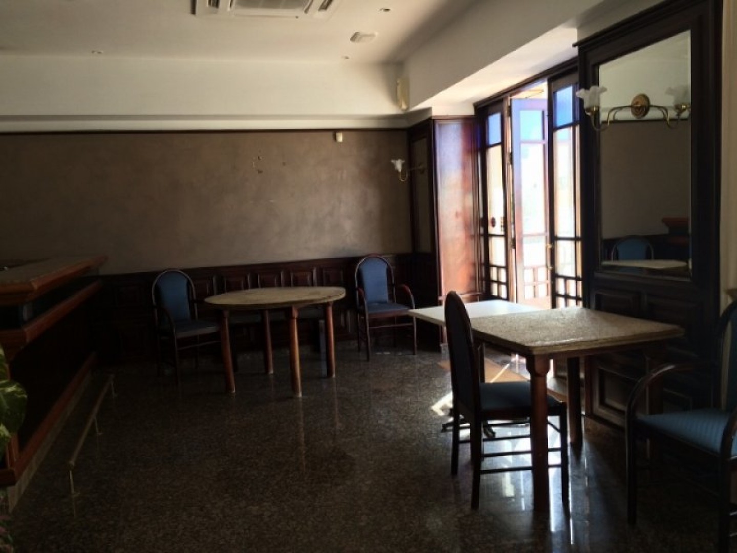 Restaurants in Malta: 90 sqm premise in Xemxija with terrace