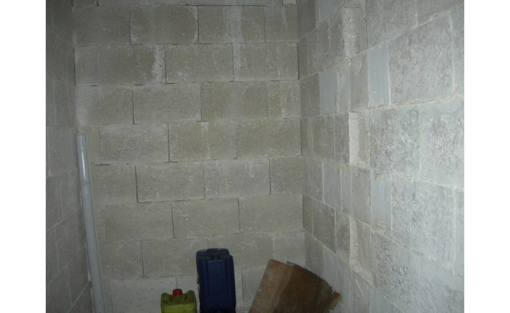 Real estate Malta: Store for rent in Zebbug