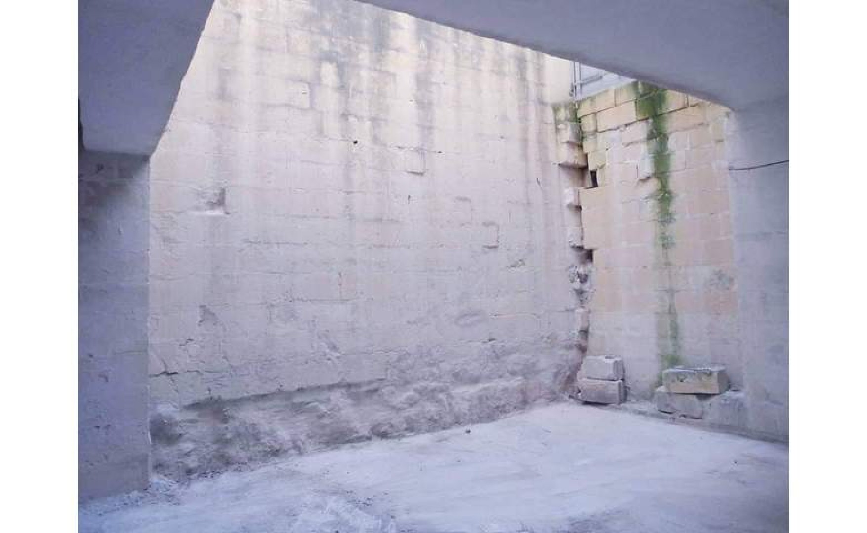 Malta Warehouse: Zurrieq 620sqm premises for rent
