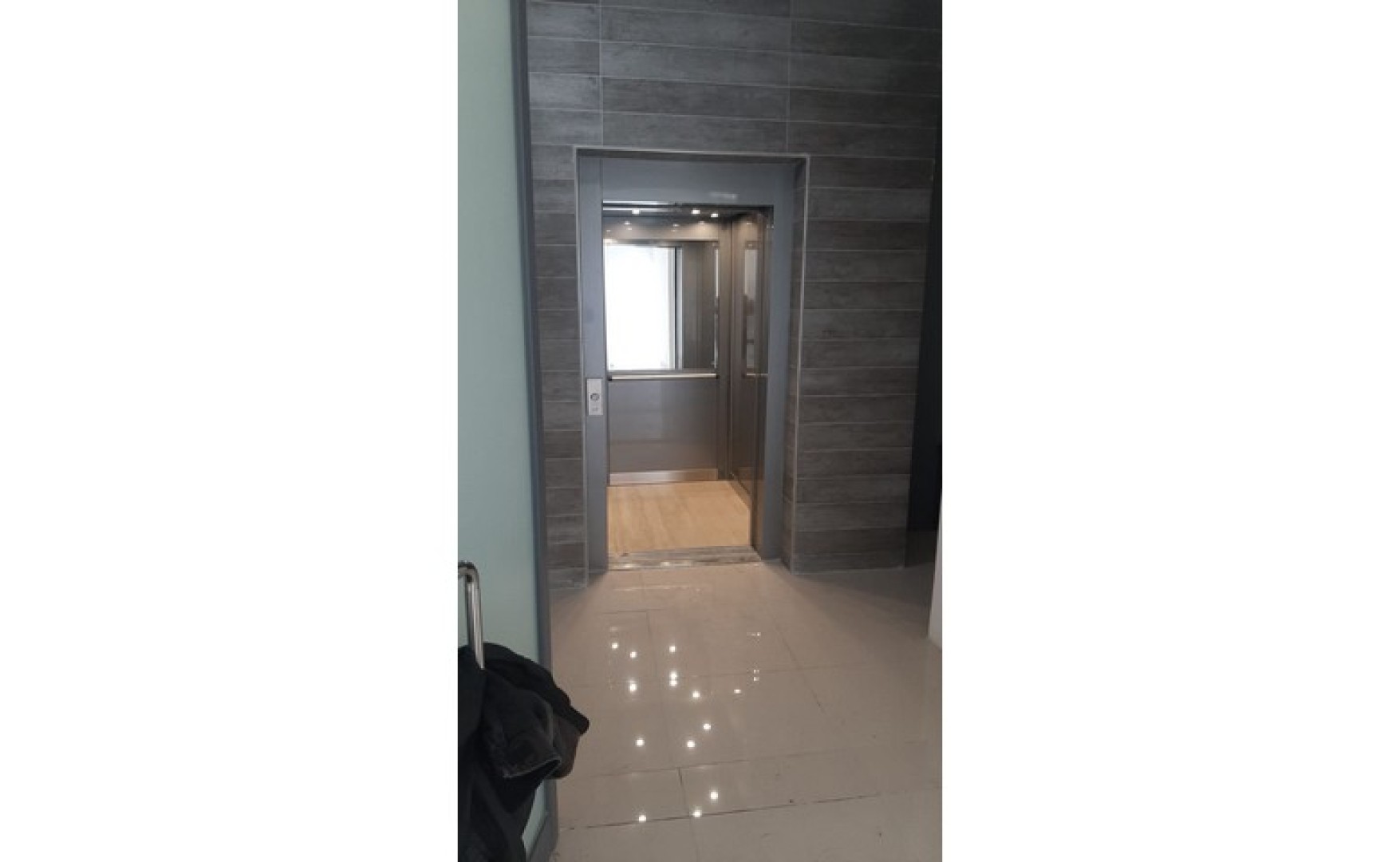 Qormi 180 SQM office to let on first floor