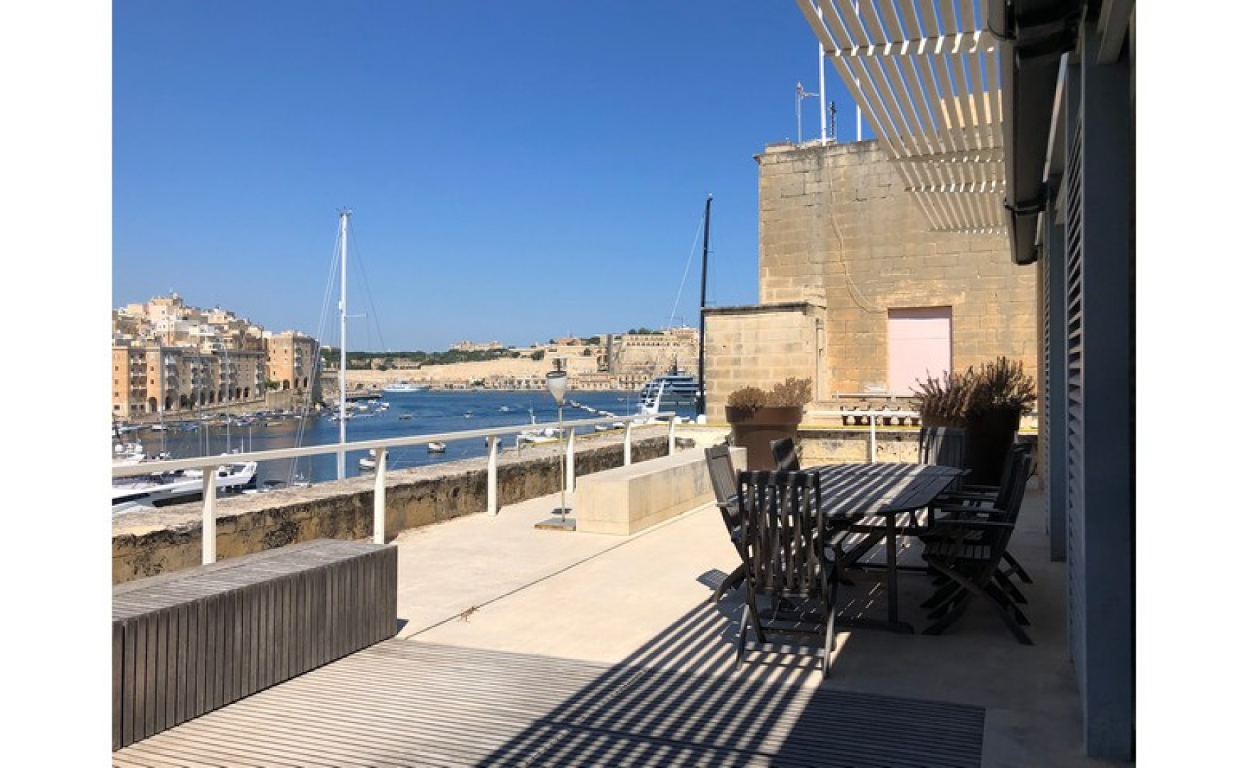 Penthouse Office Space for rent with views in Birgu