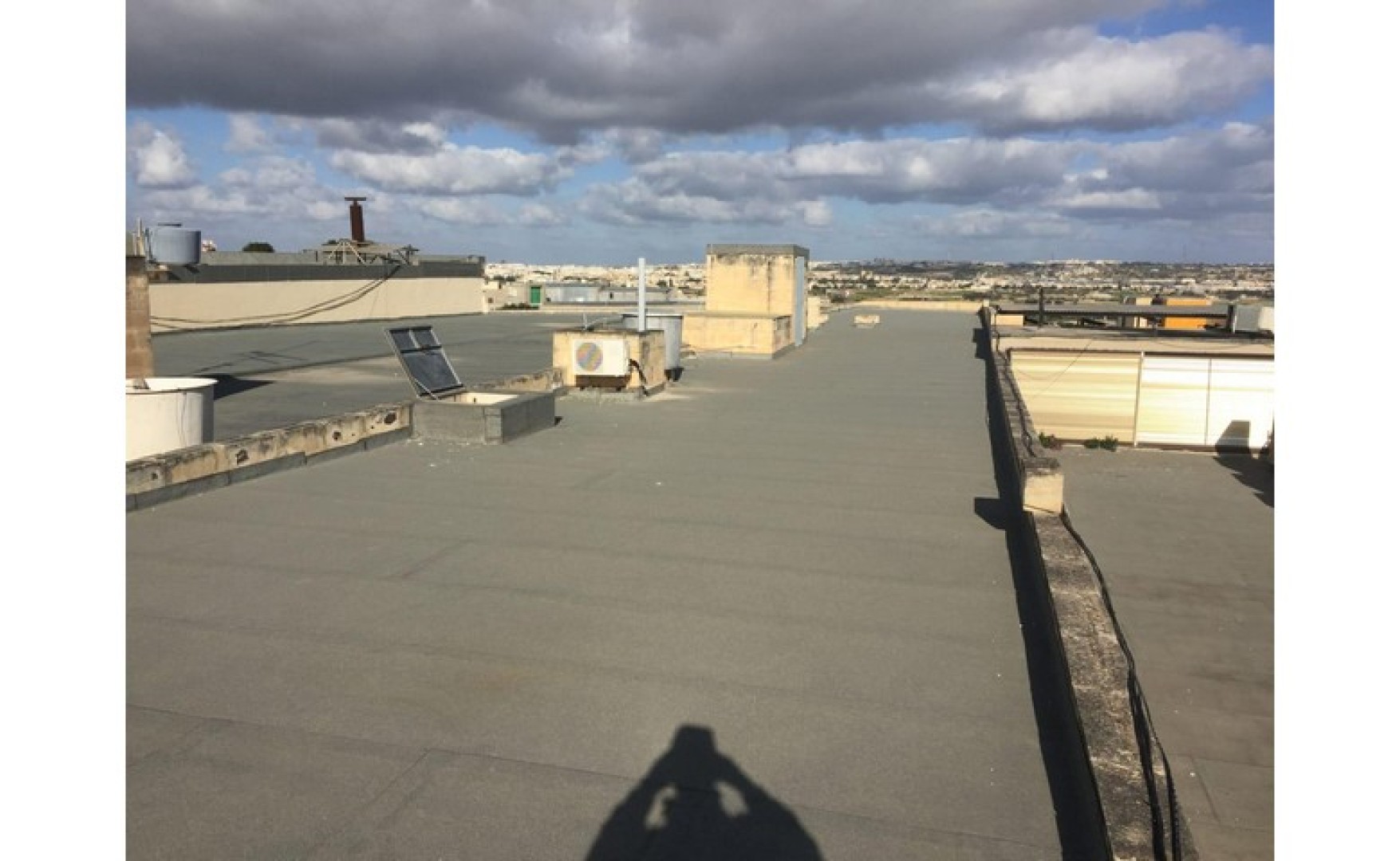 Estate agents Malta: Zebbug 300sqm commercial premises for rent