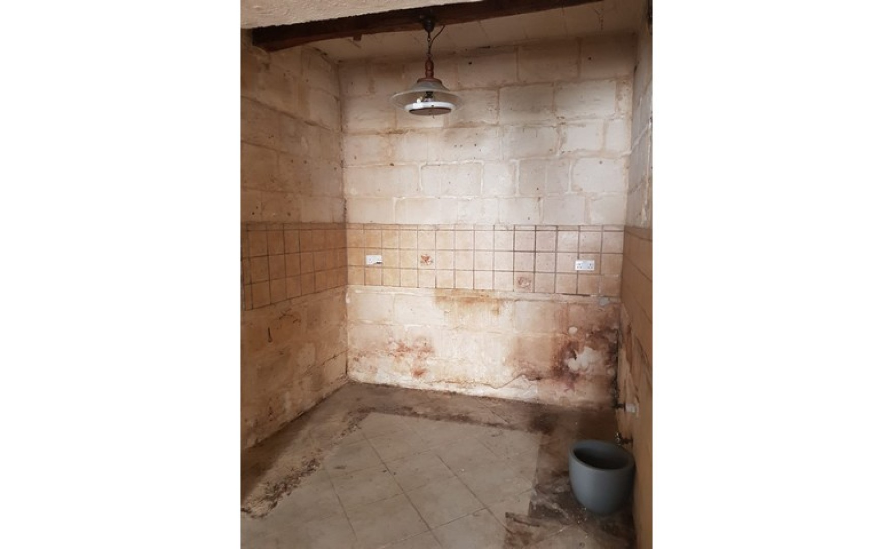 Office for rent in Malta: Floriana office to let in a prime area