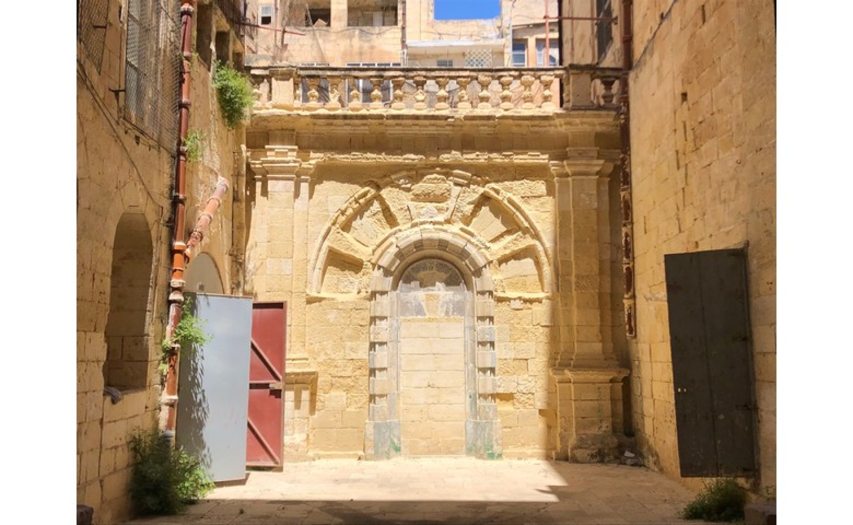 Real estate Malta: This is a Stunning Palazzo For Rent over 4 floors in the heart of Valletta