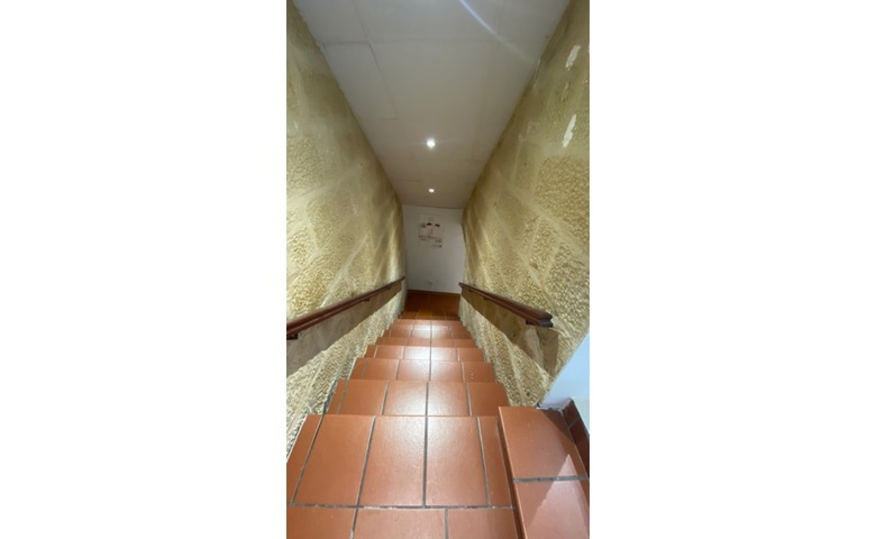 Shops for rent in Malta: 45sqm commercial premises in Rabat