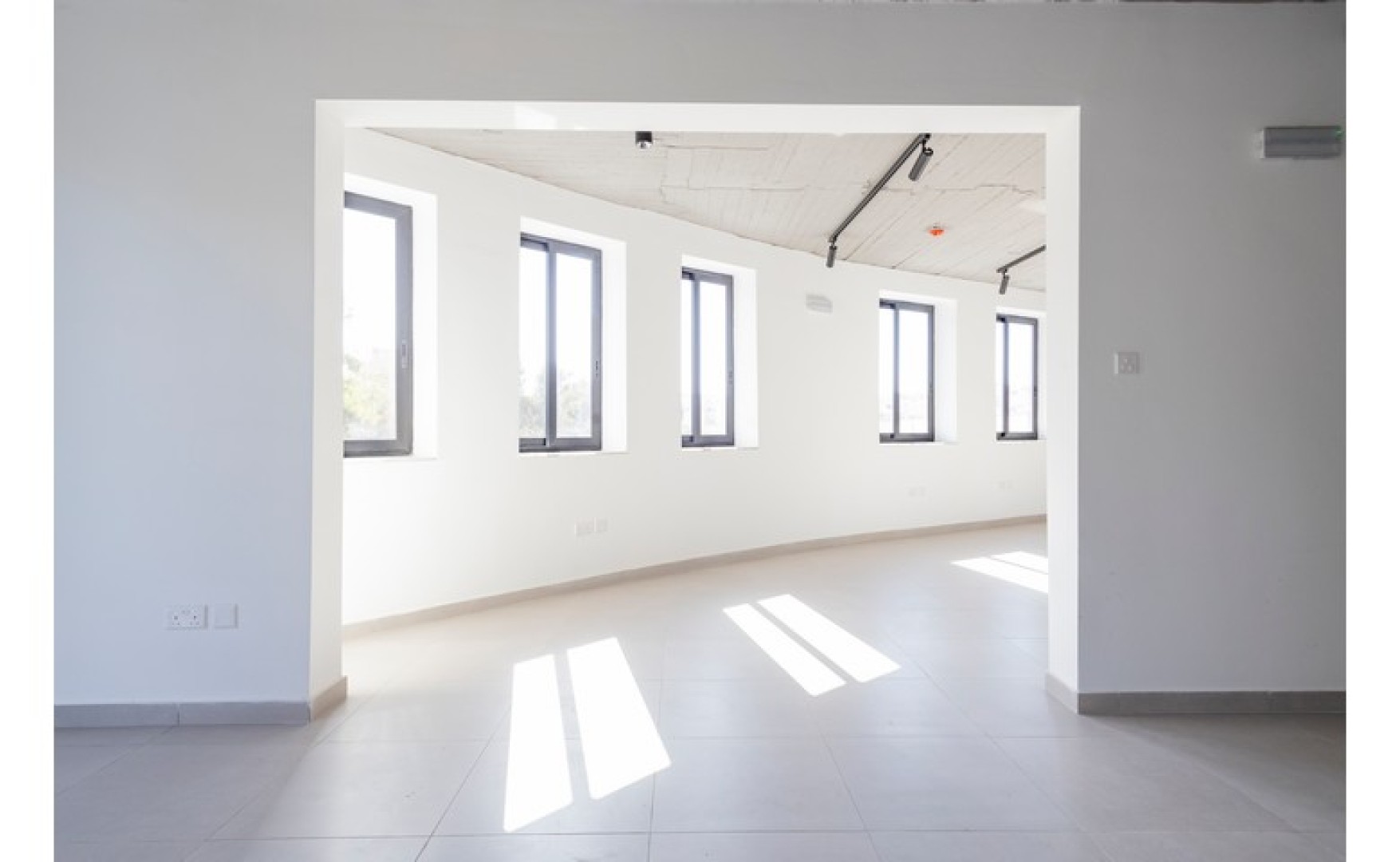 Offices for rent Malta: Central office to let in Marsa with an area of 240sqm