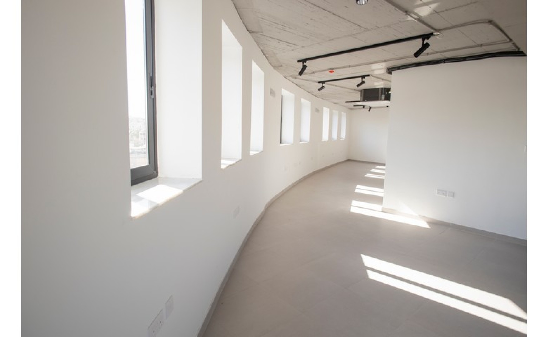 Offices for rent Malta: Central office to let in Marsa with an area of 240sqm