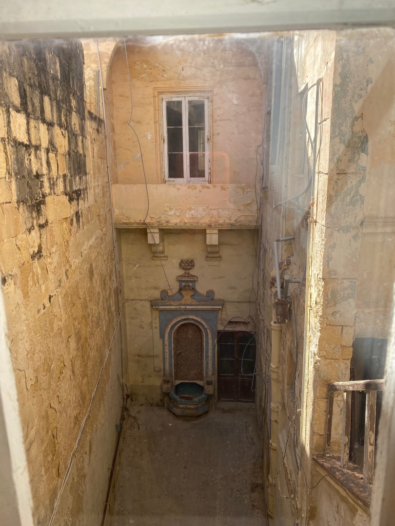 Historic Birgu Property with Great Potential