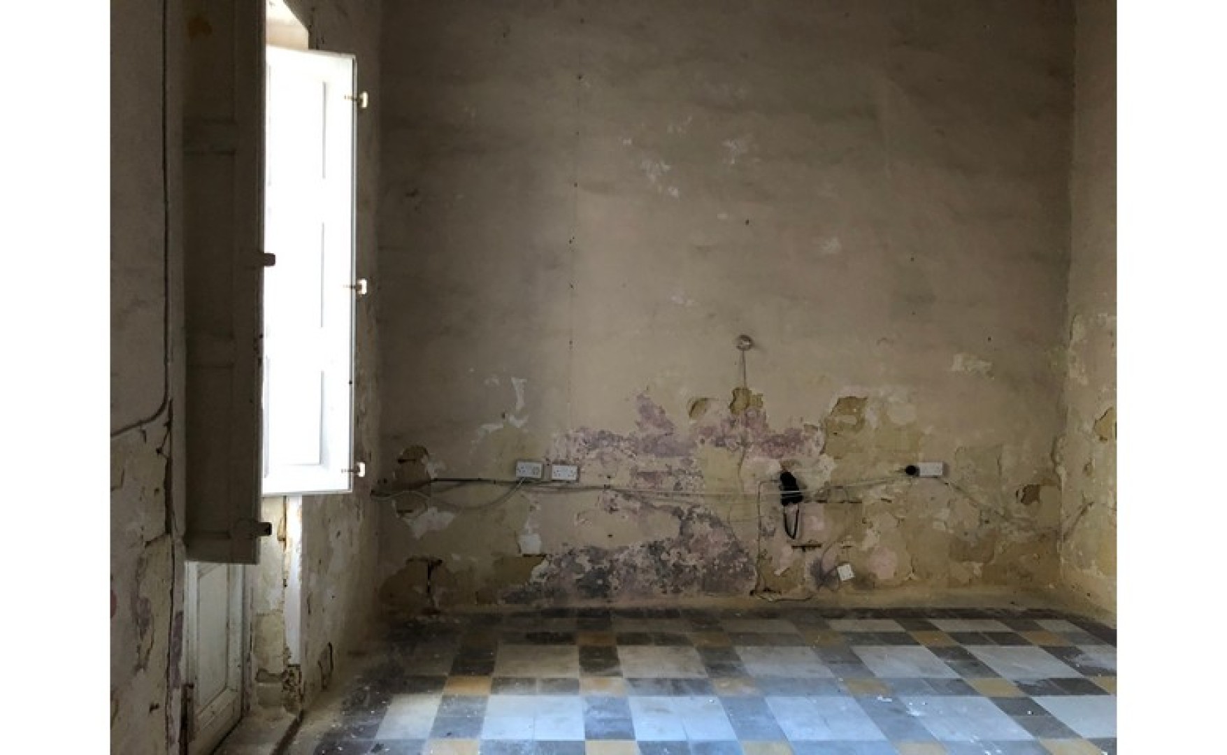 Historic Birgu Property with Great Potential