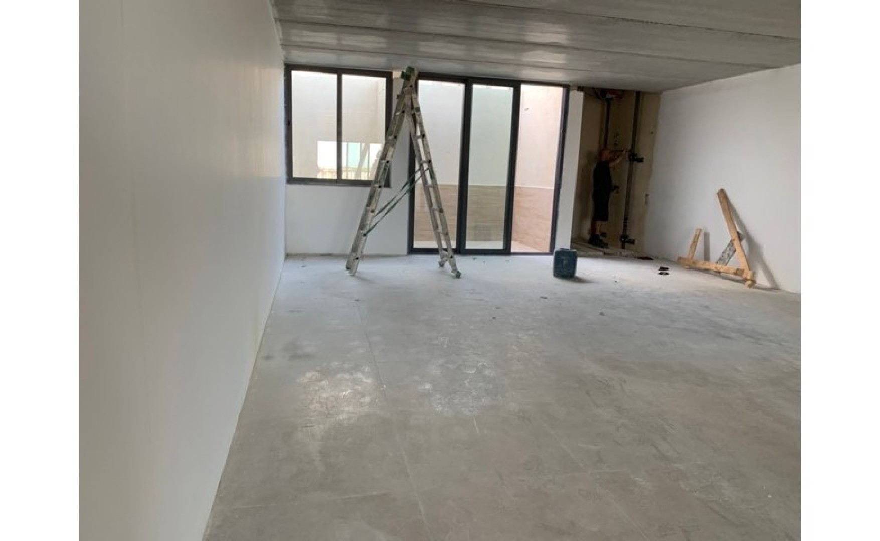 Estate agents Malta: New Qormi Commercial Block including Office and Warehouse