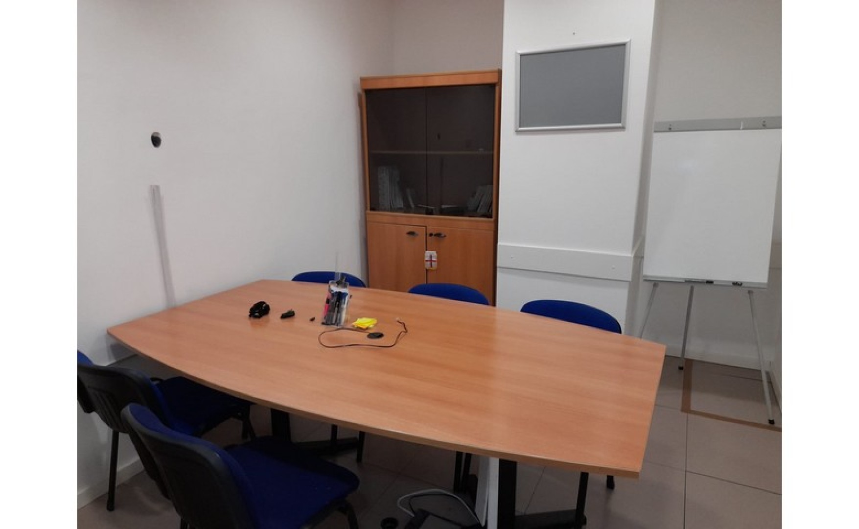 Office to let Malta: Qormi 275sqm commercial premises for rent