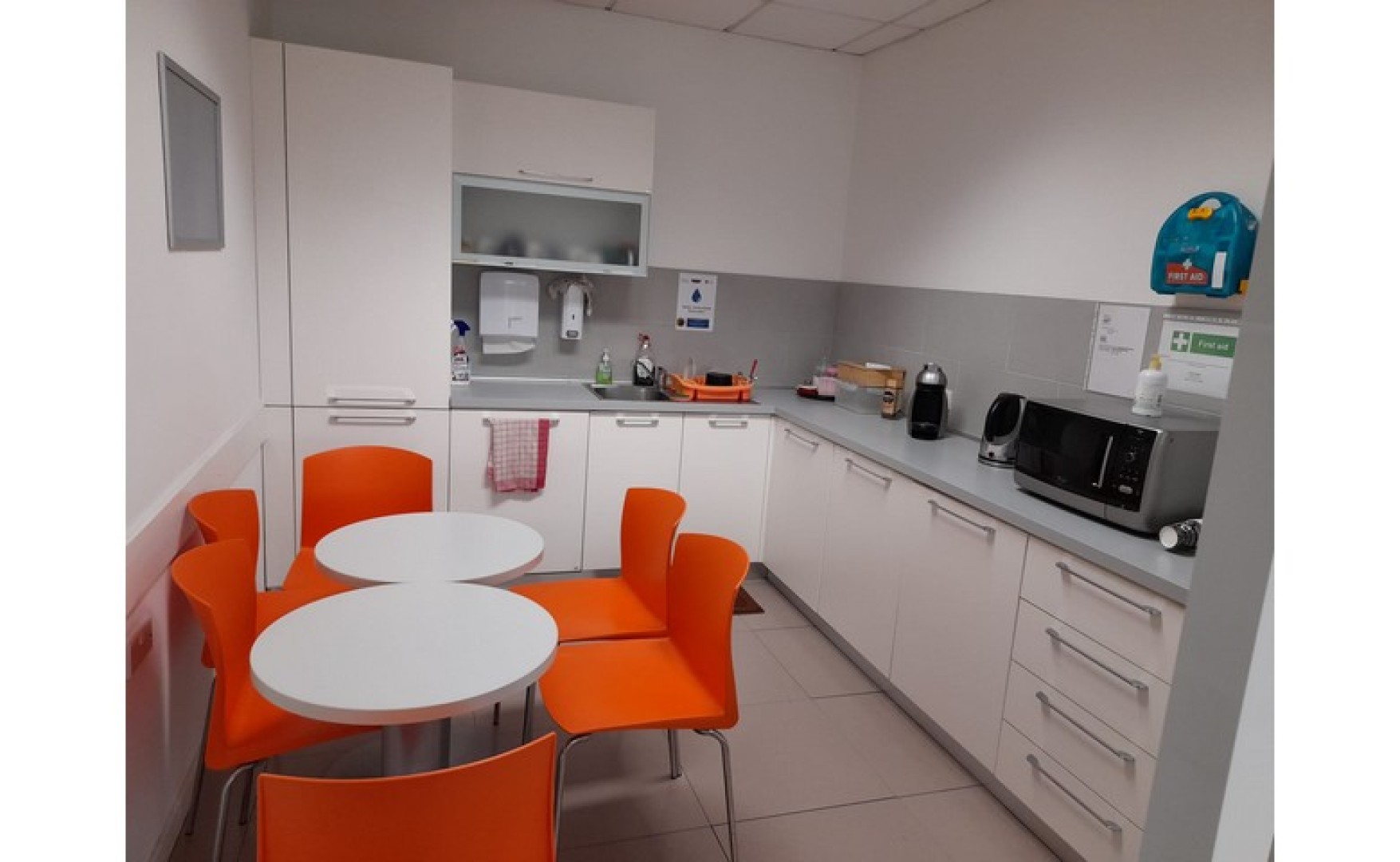 Office to let Malta: Qormi 275sqm commercial premises for rent