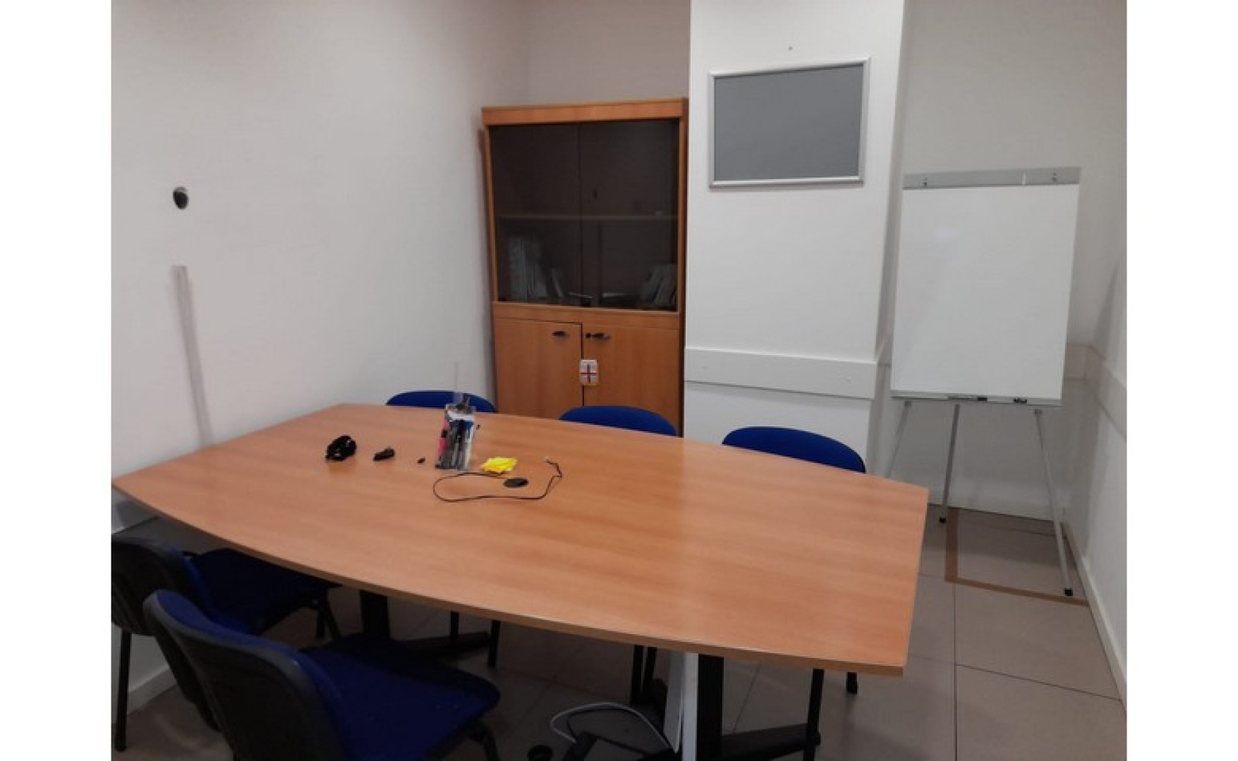 Office to let Malta: Qormi 275sqm commercial premises for rent