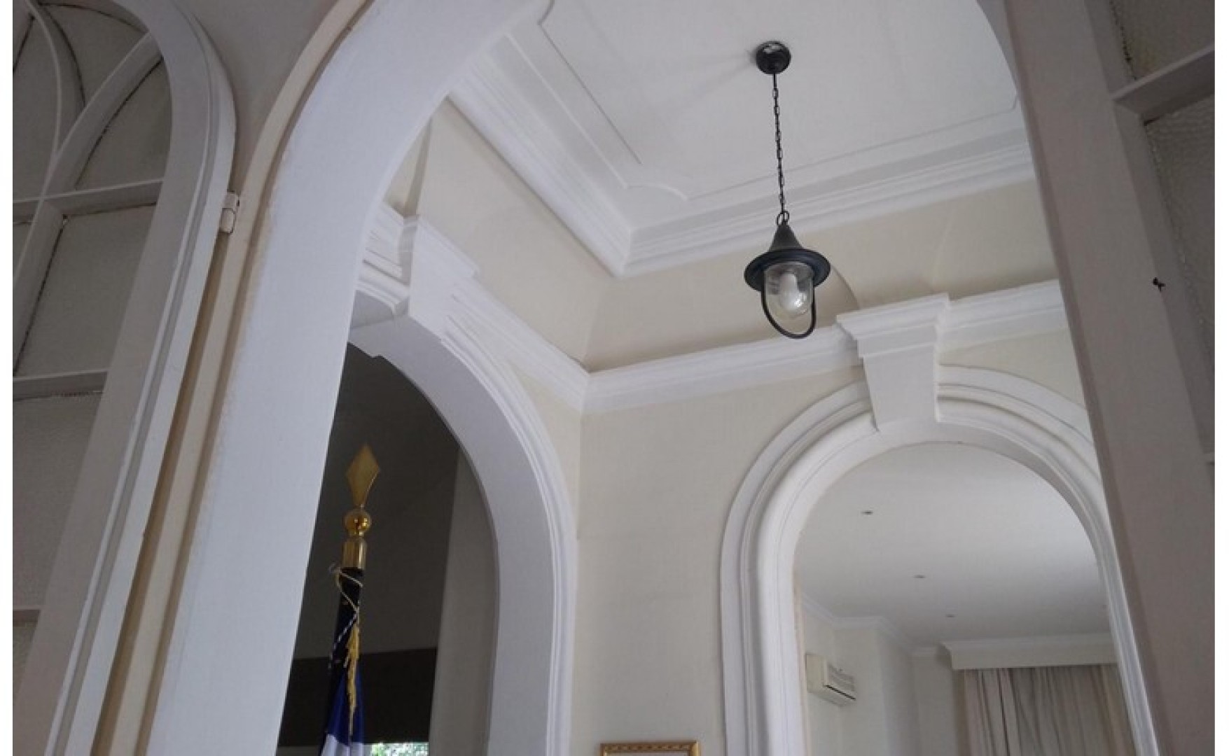 Beautiful Seafront Palazzo Over looking the Marina with a Large Terrace