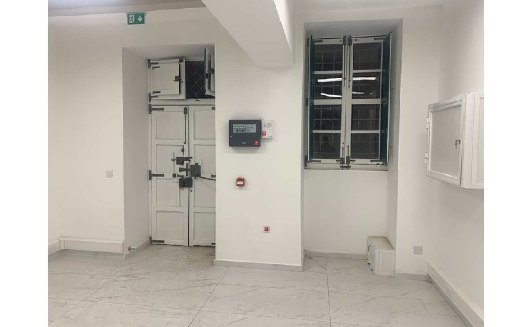 Office / shop in Valletta with an area of 175sqm
