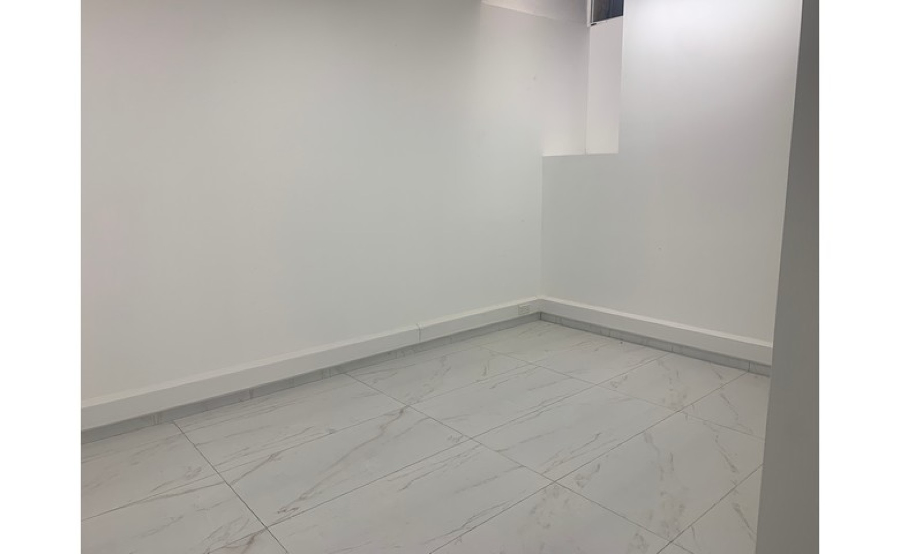 Office / shop in Valletta with an area of 175sqm