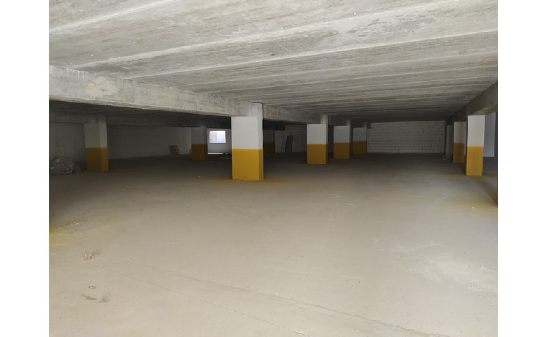 Office to let Malta: 365sqm commercial premises for rent in Zebbug