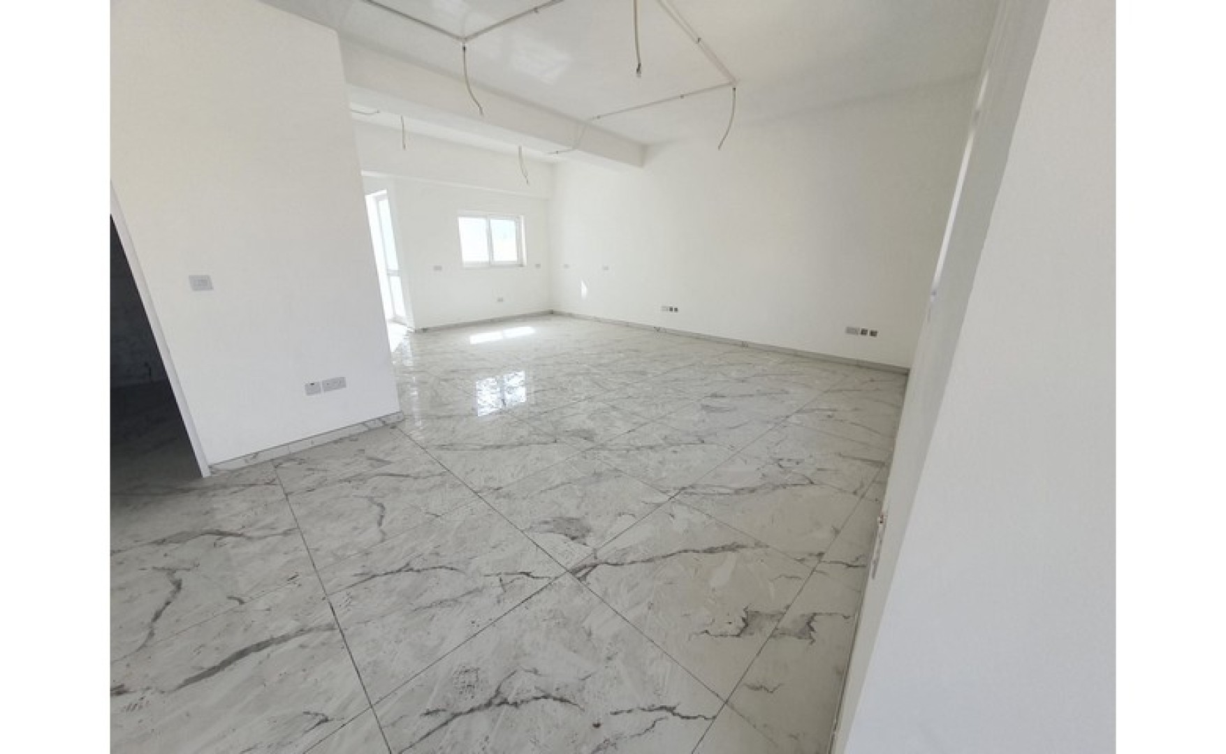 Offices to let Malta: Selection of offices to let in a 1500sqm block in Marsa