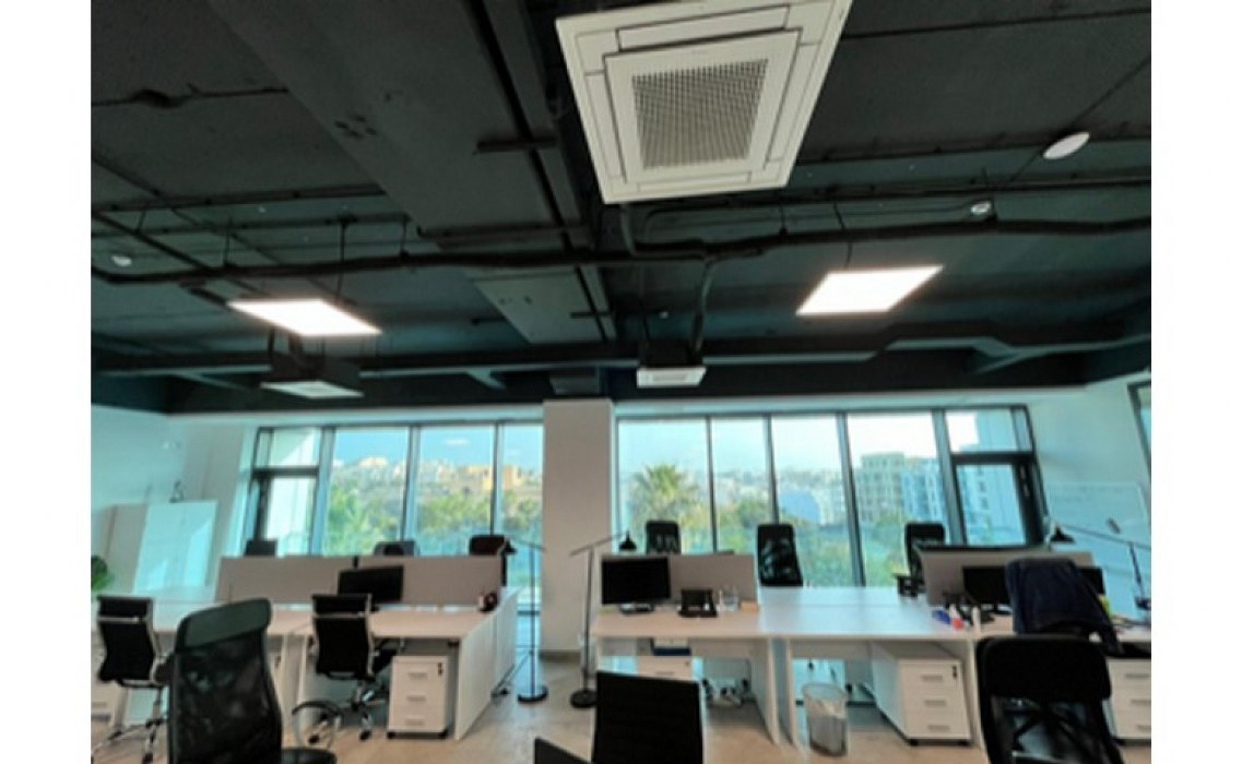 Modern Office that consists of 190sqm with parking for rent