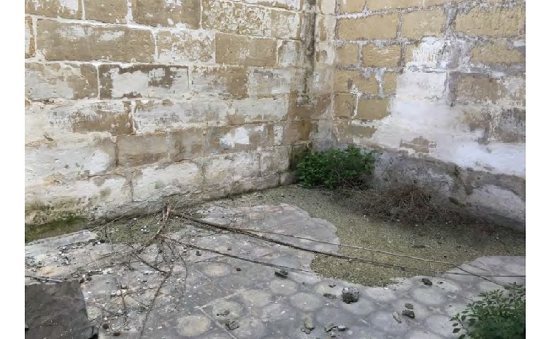 Zabbar 121sqm warehouse for rent with class 4B permits