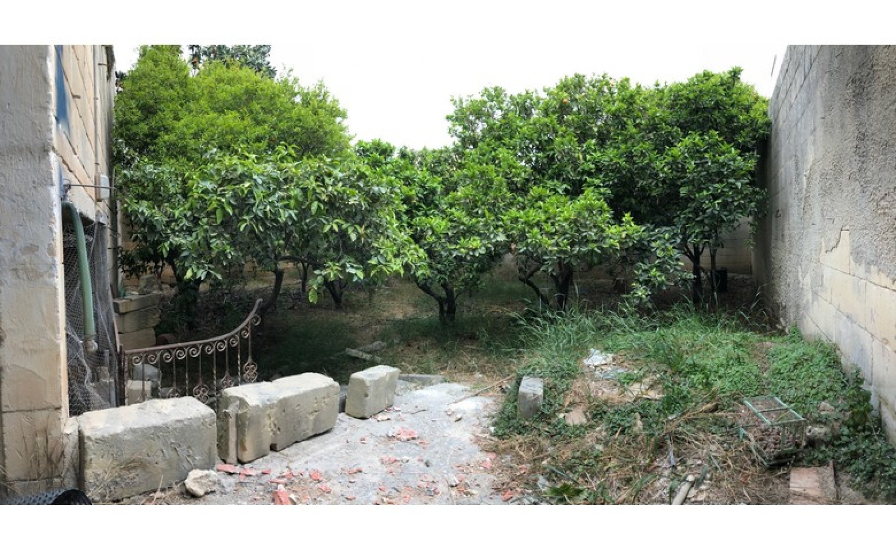 Estate agents Malta: Zebbug 640sqm commercial premises for rent