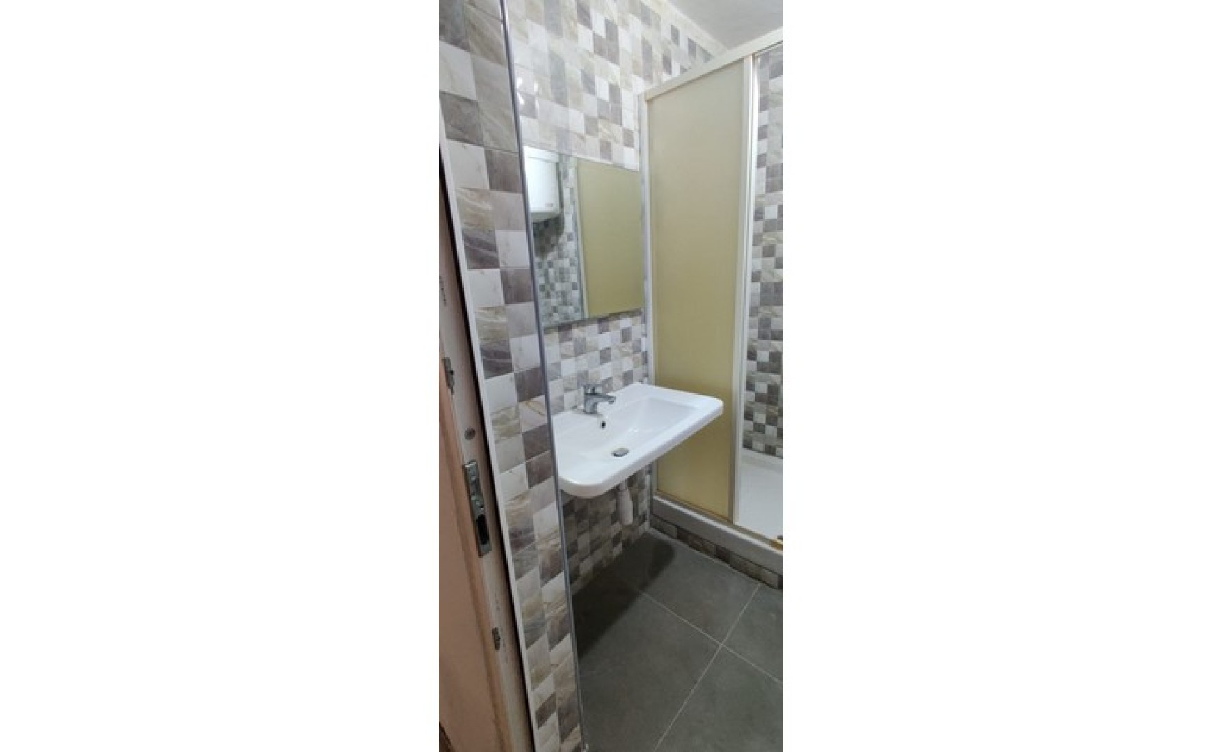 Real estate Malta: 80sqm street level garage/storage in St Paul's Bay