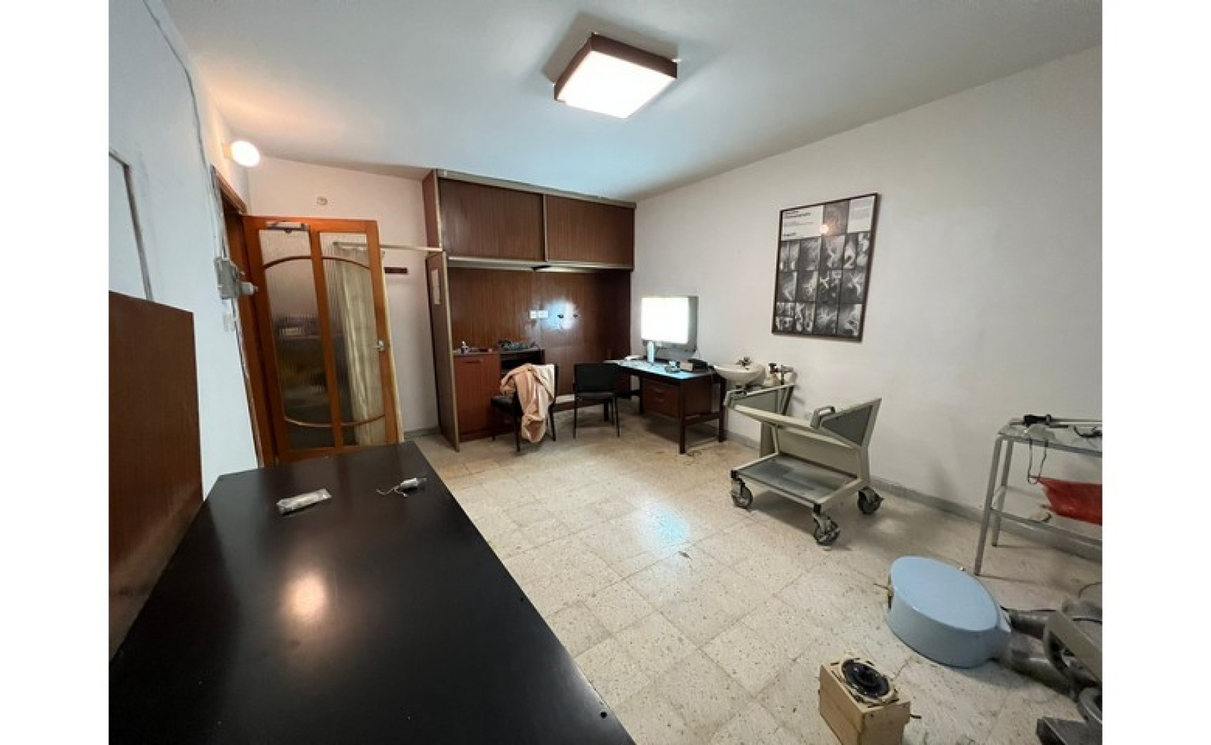 Valletta apartment for rent ideal as an office