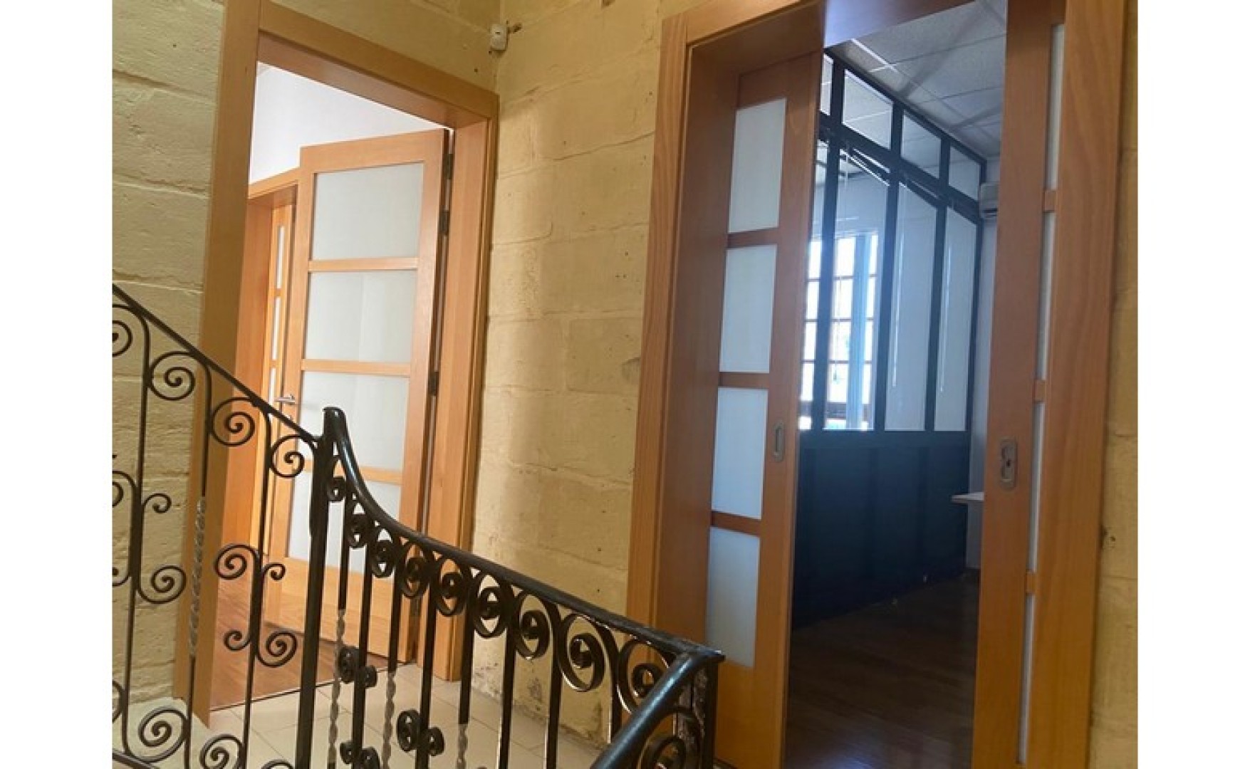 Offices to let Malta: 60sqm ground floor office to let in Marsa