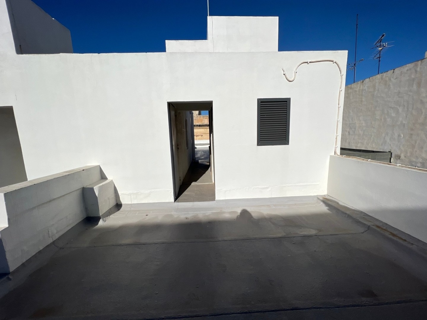 Valletta - central office block for sale and to let