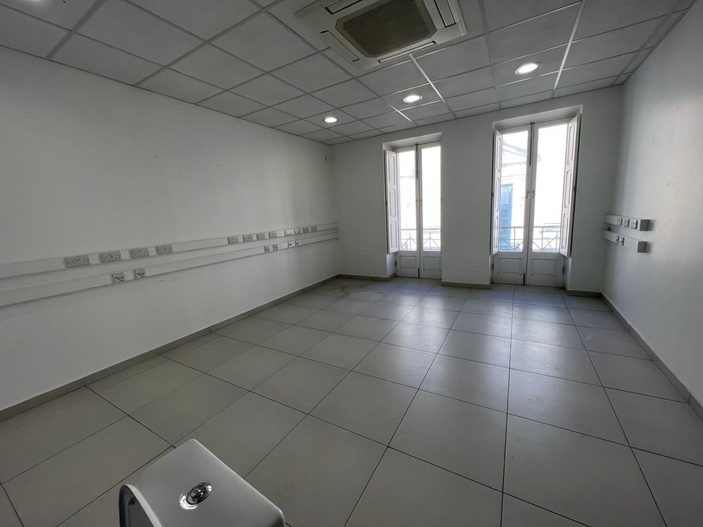 Valletta - central office block for sale and to let