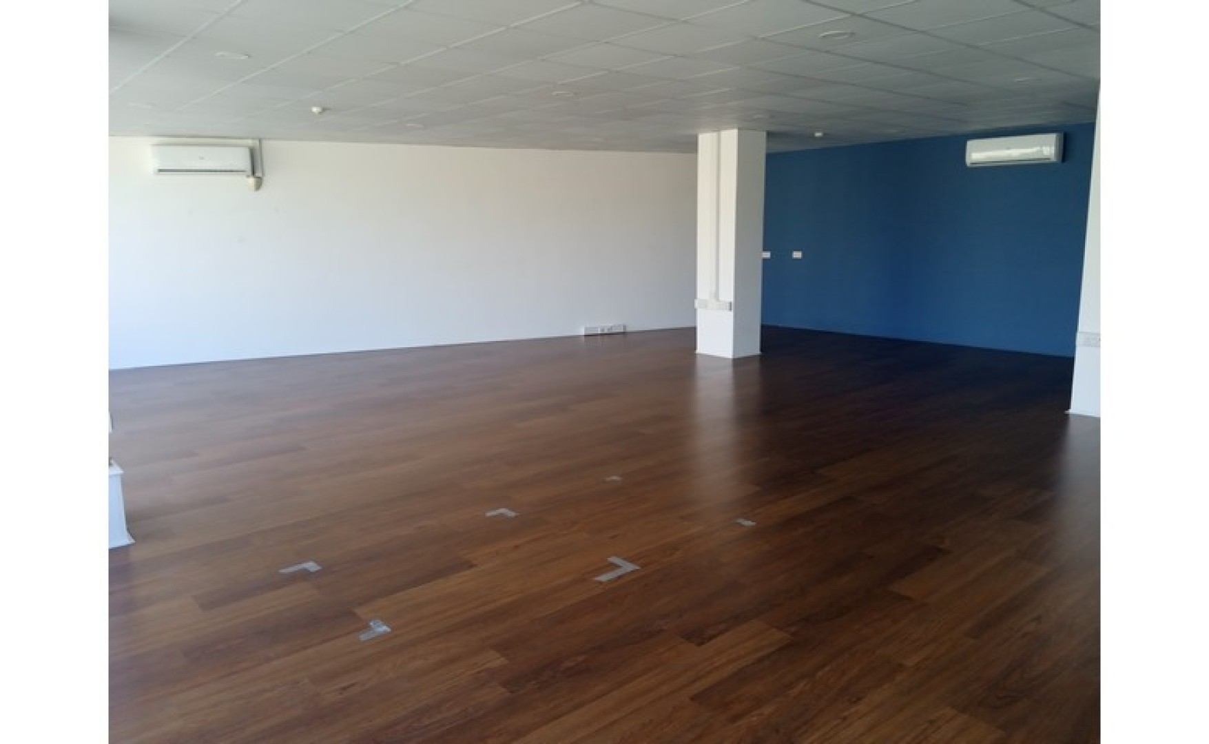Offices for rent Malta: Gudja 140sqm commercial premises for rent