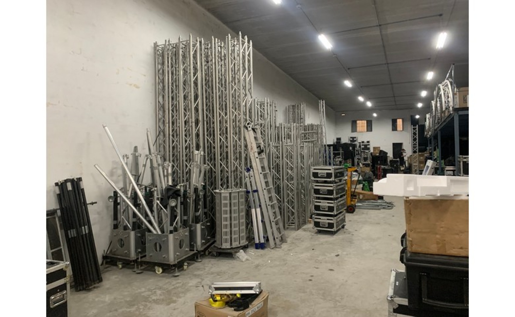 Warehouse / office for rent in Malta: Zebbug 340sqm office to let
