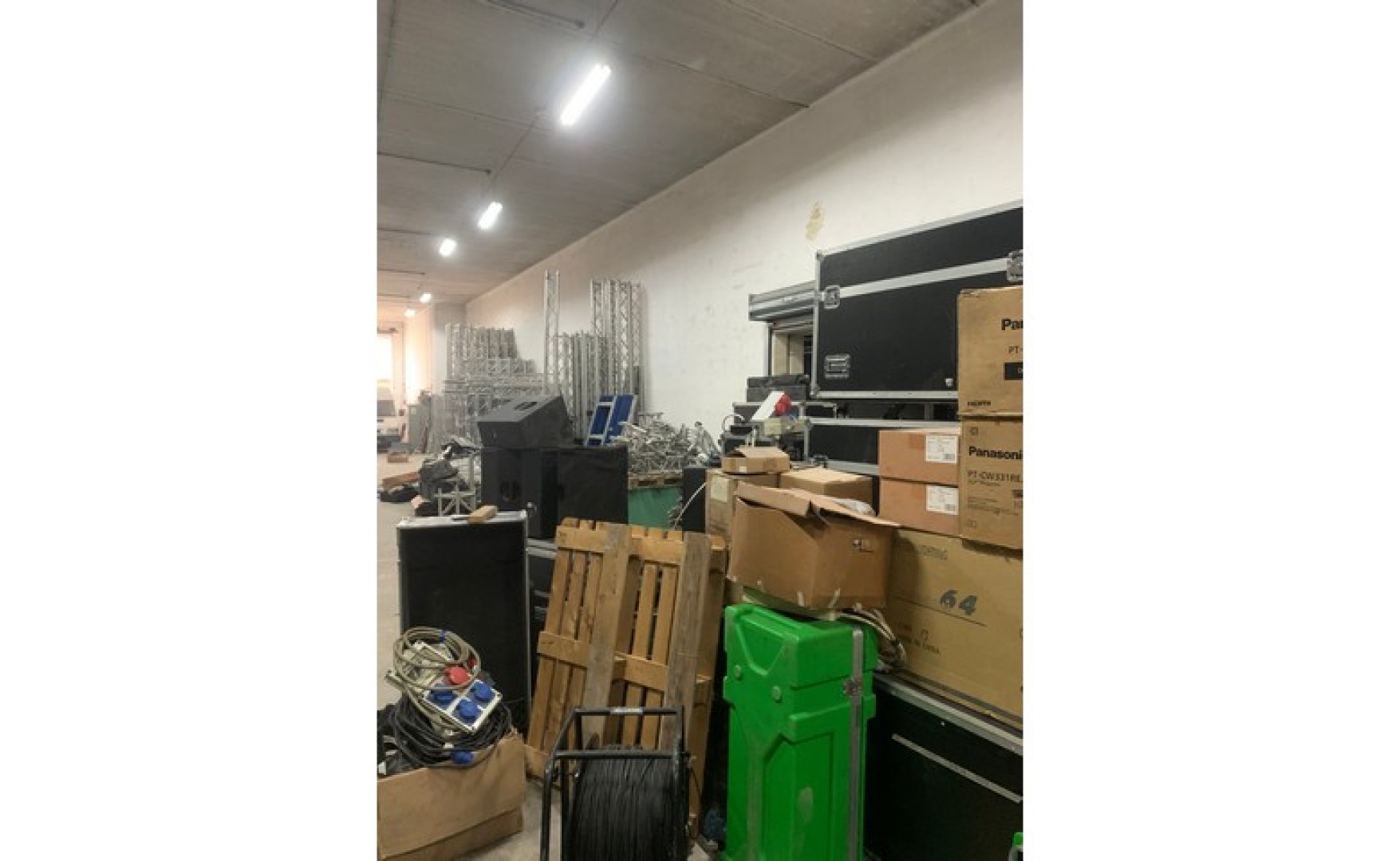 Warehouse / office for rent in Malta: Zebbug 340sqm office to let
