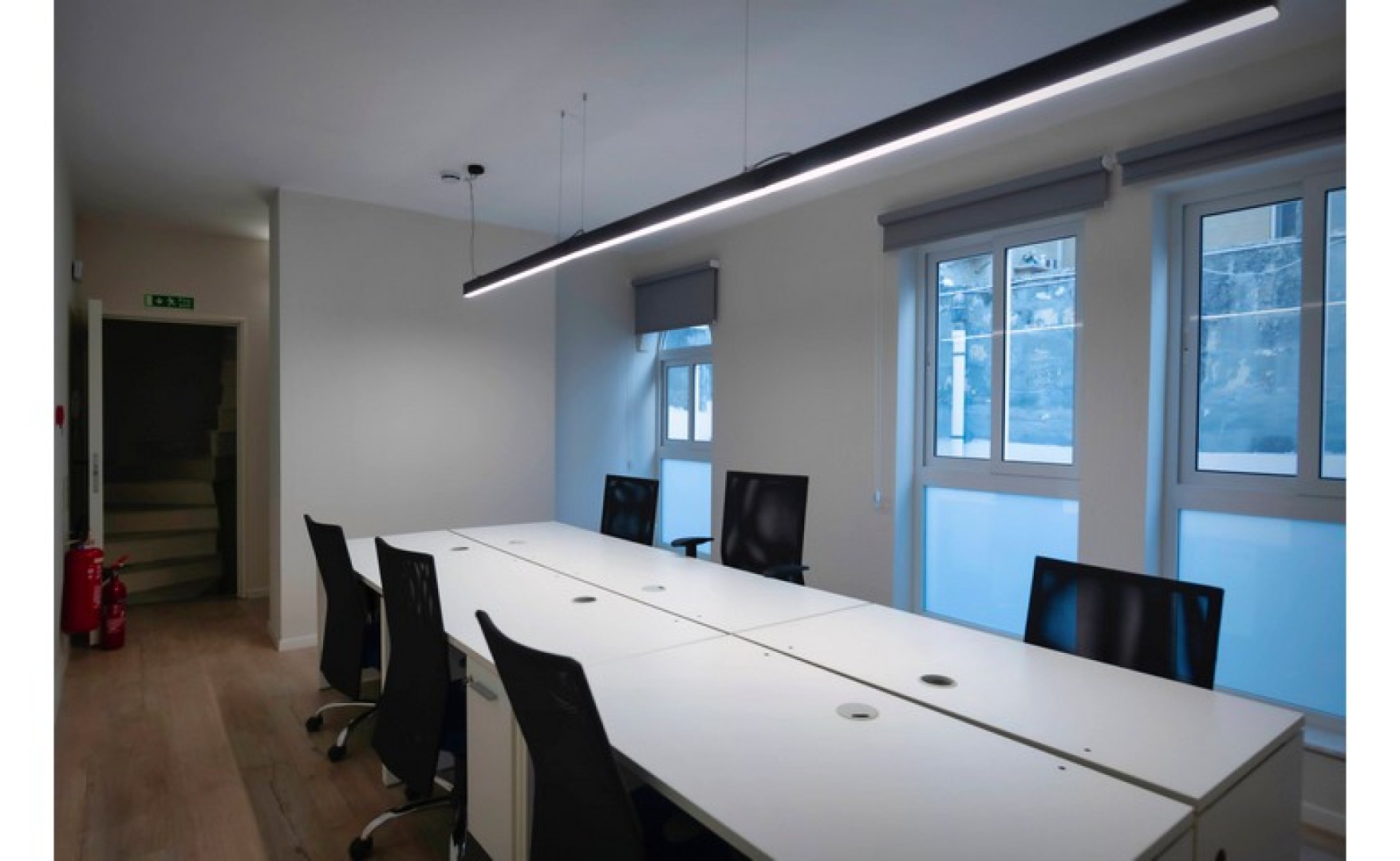 Office to let Malta: Qormi office desk for rent for 1 person