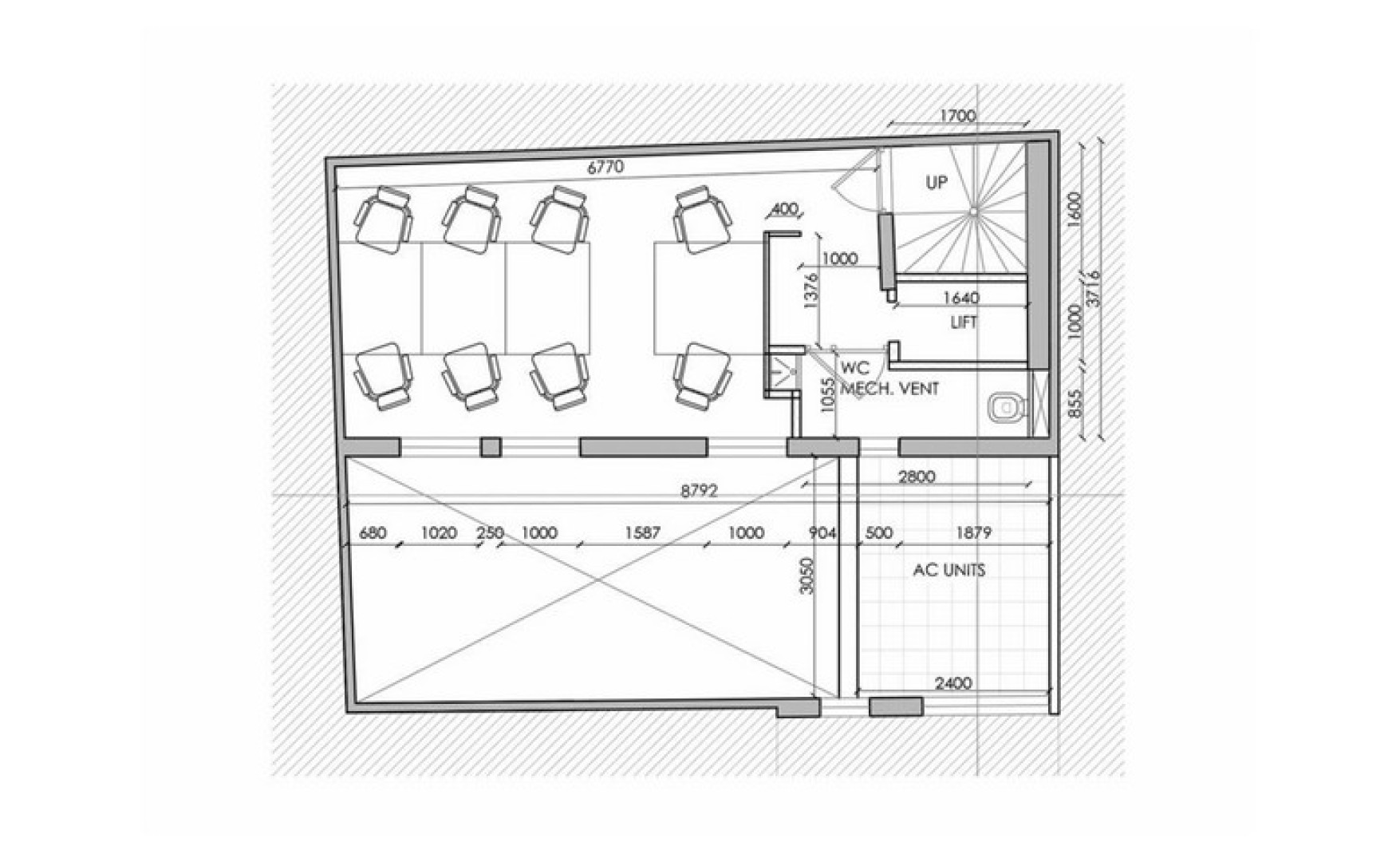 Office to let Malta: Qormi office desk for rent for 1 person