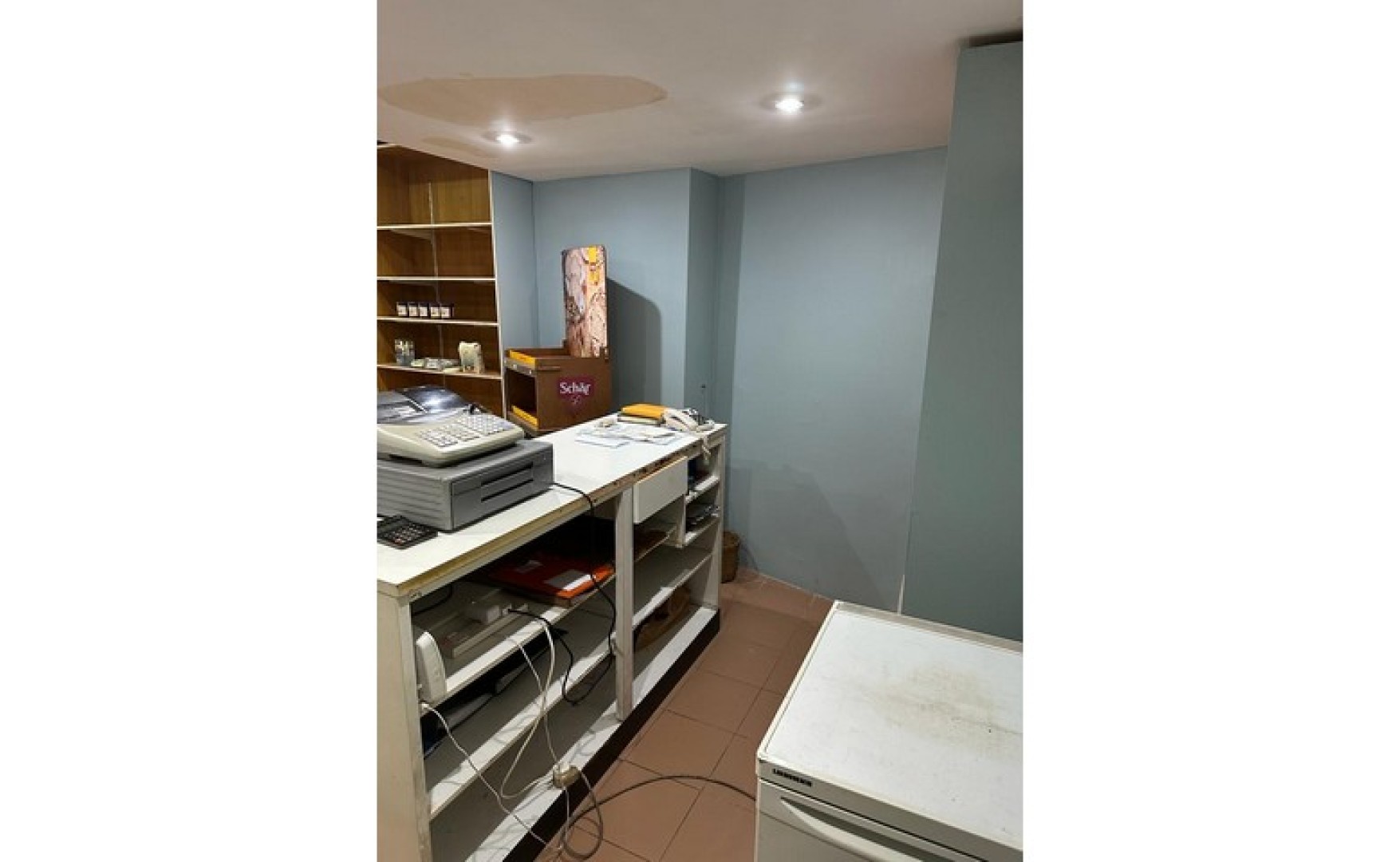 Shops for rent in Malta: Hamrun 100sqm premises to let on the main road