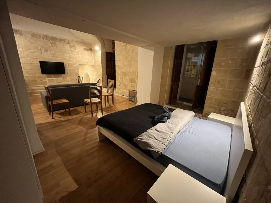 Historic Valletta Studio with Maltese Balcony Near St. John's Co-Cathedral