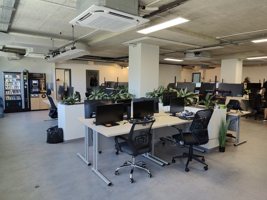 Ta' Xbiex 490sqm office to let